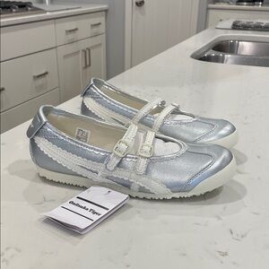 Onitsuka Tiger by Asics Kids Silver Mary Jane Twin-Strap Sneakers Size 8.5